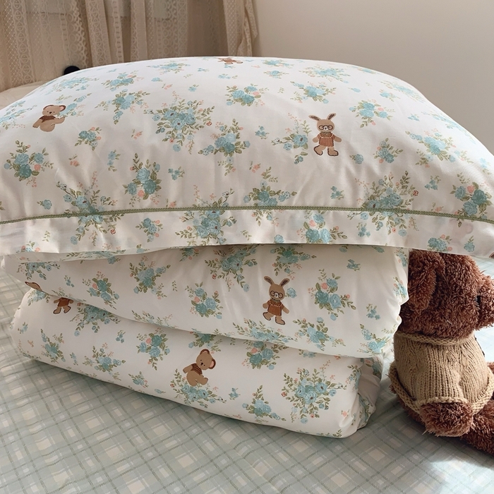 91家纺网 家纺一手货源 找家纺 莱豫家纺 2025春夏新款学生季全棉纯棉印花上下铺三件套学生宿舍三件套 奶油星云