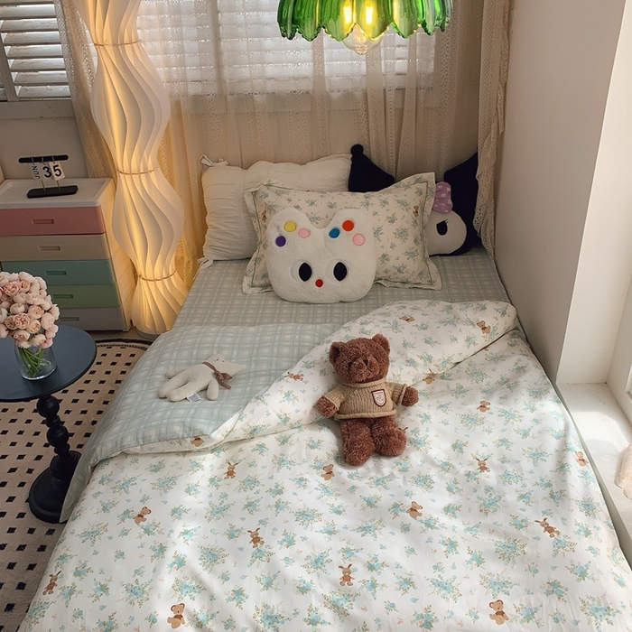 91家纺网 家纺一手货源 找家纺 莱豫家纺 2025春夏新款学生季全棉纯棉印花上下铺三件套学生宿舍三件套 奶油星云