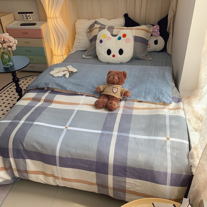 91家纺网 家纺一手货源 找家纺 莱豫家纺 2025春夏新款学生季全棉纯棉印花上下铺三件套学生宿舍三件套 速写格纹