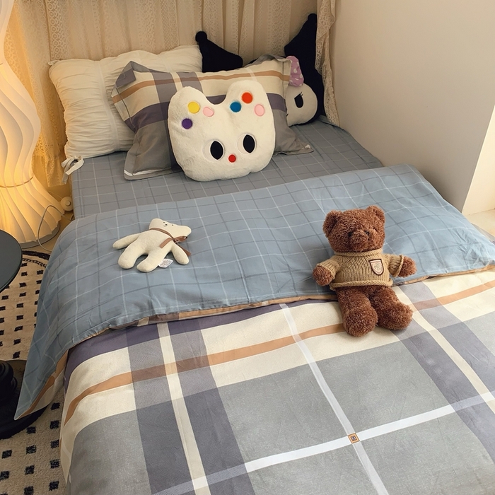 91家纺网 家纺一手货源 找家纺 莱豫家纺 2025春夏新款学生季全棉纯棉印花上下铺三件套学生宿舍三件套 速写格纹