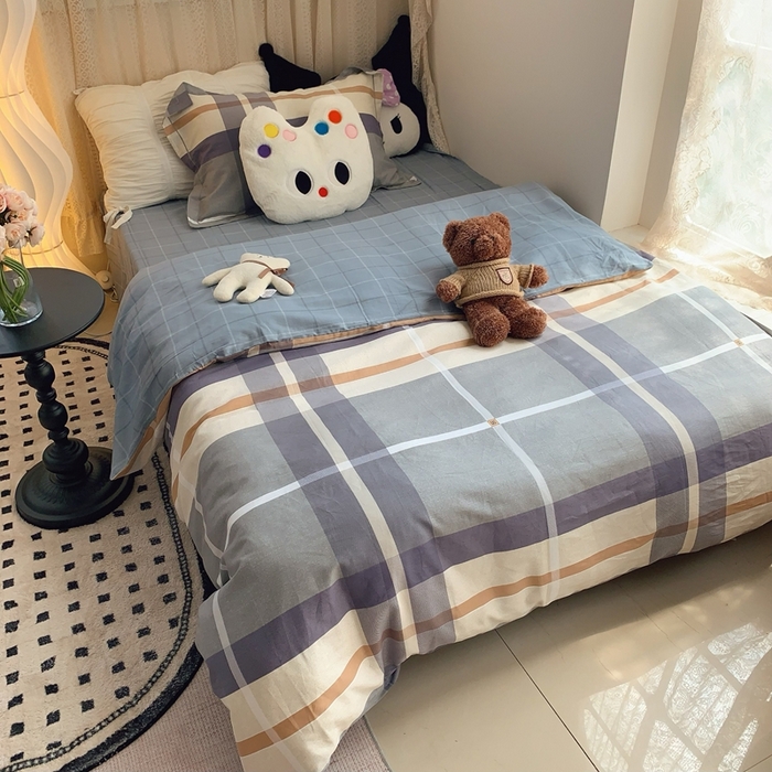 91家纺网 家纺一手货源 找家纺 莱豫家纺 2025春夏新款学生季全棉纯棉印花上下铺三件套学生宿舍三件套 速写格纹