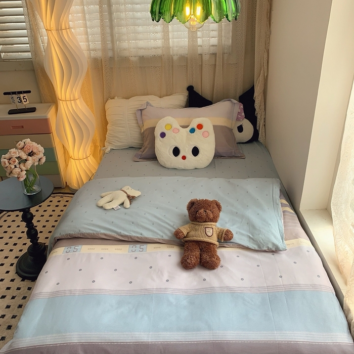 91家纺网 家纺一手货源 找家纺 莱豫家纺 2025春夏新款学生季全棉纯棉印花上下铺三件套学生宿舍三件套 条纹故事