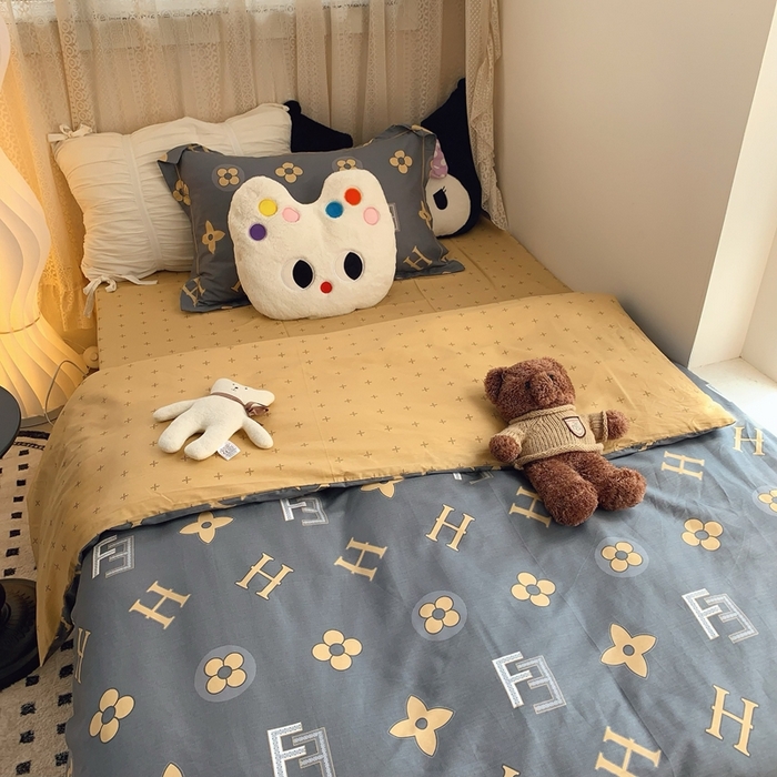 91家纺网 家纺一手货源 找家纺 莱豫家纺 2025春夏新款学生季全棉纯棉印花上下铺三件套学生宿舍三件套 维纳斯