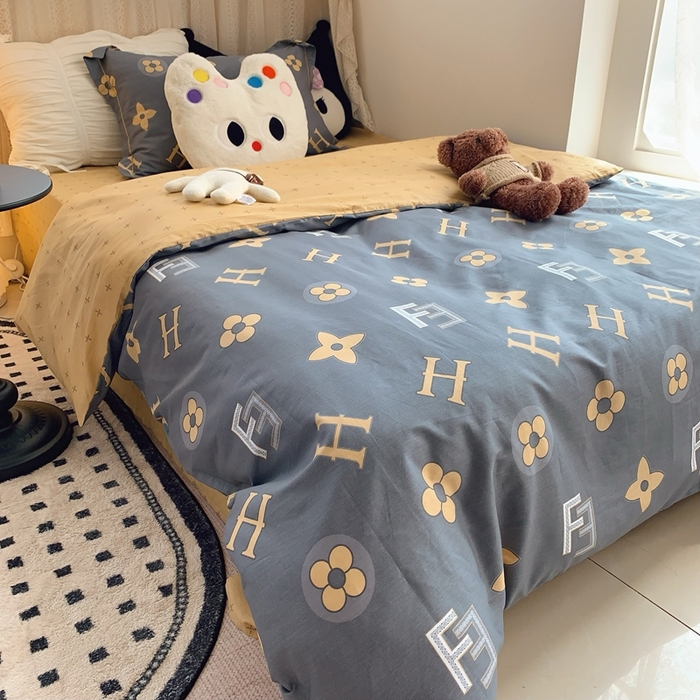 91家纺网 家纺一手货源 找家纺 莱豫家纺 2025春夏新款学生季全棉纯棉印花上下铺三件套学生宿舍三件套 维纳斯