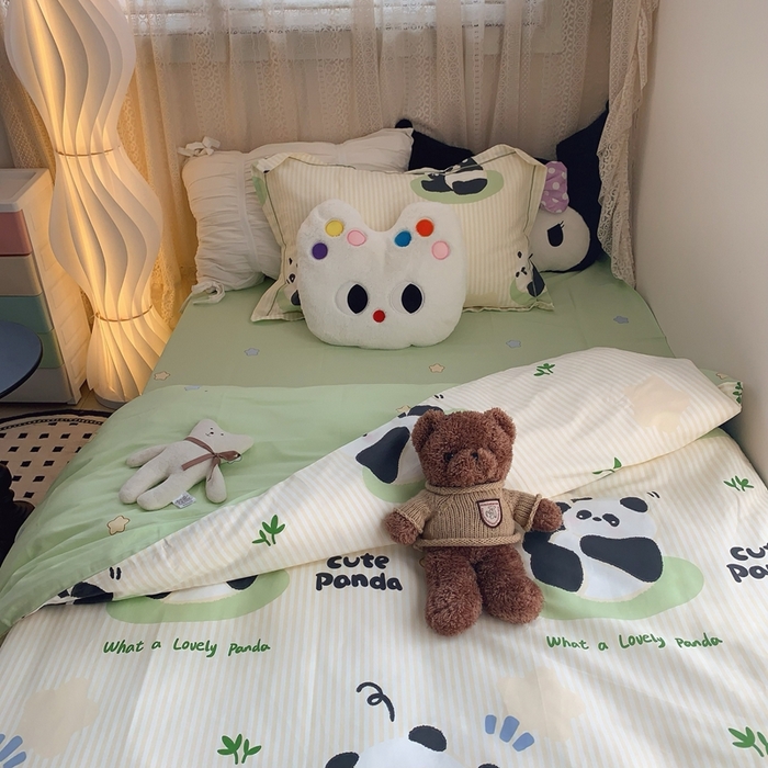 91家纺网 家纺一手货源 找家纺 莱豫家纺 2025春夏新款学生季全棉纯棉印花上下铺三件套学生宿舍三件套 小熊猫绿