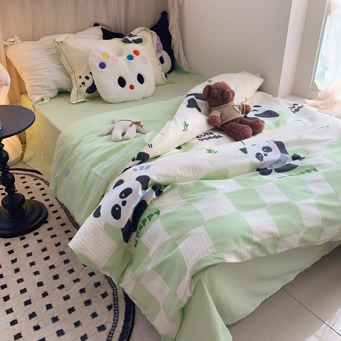 91家纺网 家纺一手货源 找家纺 莱豫家纺 2025春夏新款学生季全棉纯棉印花上下铺三件套学生宿舍三件套 小熊猫绿
