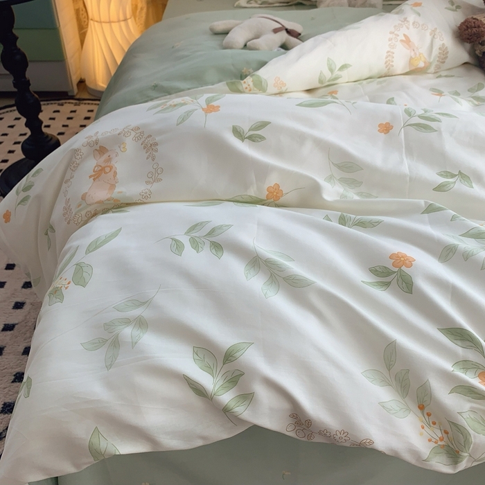 91家纺网 家纺一手货源 找家纺 莱豫家纺 2025春夏新款学生季全棉纯棉印花上下铺三件套学生宿舍三件套 伊人兔