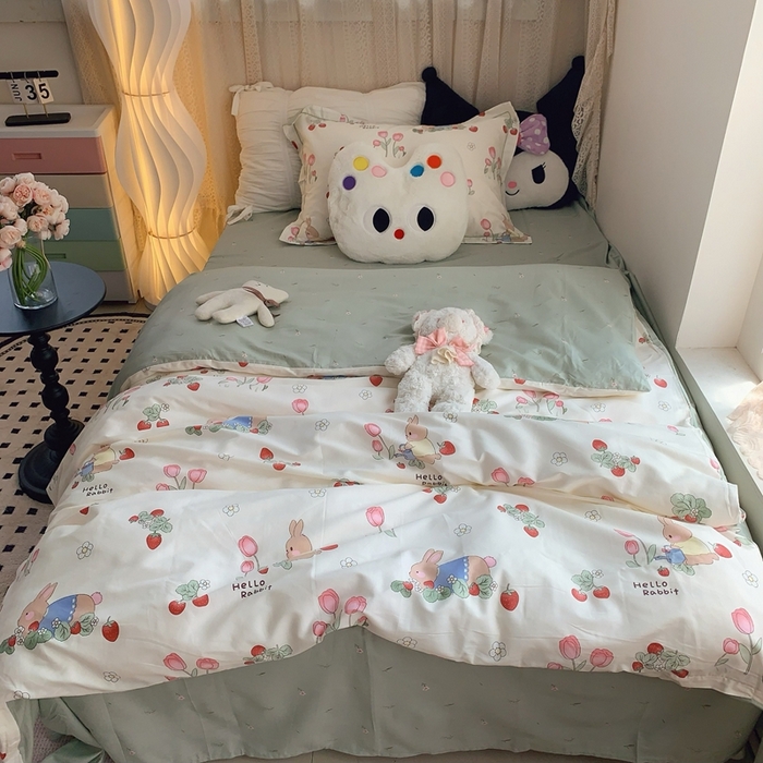 91家纺网 家纺一手货源 找家纺 莱豫家纺 2025春夏新款学生季全棉纯棉印花上下铺三件套学生宿舍三件套 元气小兔