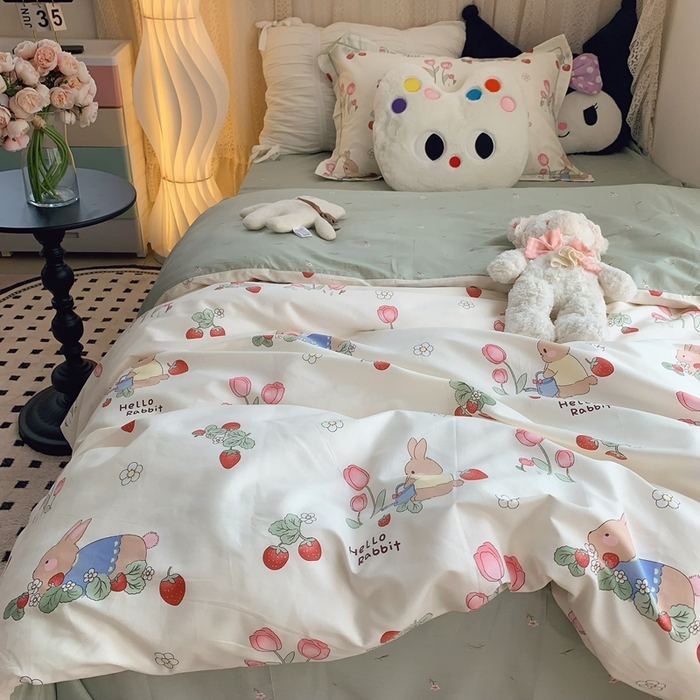 91家纺网 家纺一手货源 找家纺 莱豫家纺 2025春夏新款学生季全棉纯棉印花上下铺三件套学生宿舍三件套 元气小兔