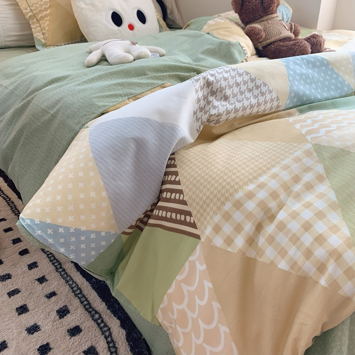 91家纺网 家纺一手货源 找家纺 莱豫家纺 2025春夏新款学生季全棉纯棉印花上下铺三件套学生宿舍三件套 云峰绿