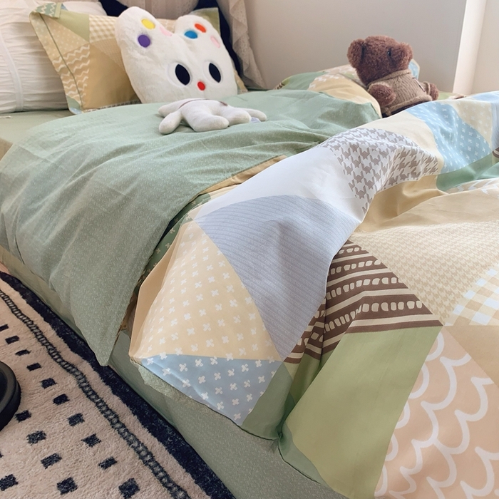 91家纺网 家纺一手货源 找家纺 莱豫家纺 2025春夏新款学生季全棉纯棉印花上下铺三件套学生宿舍三件套 云峰绿