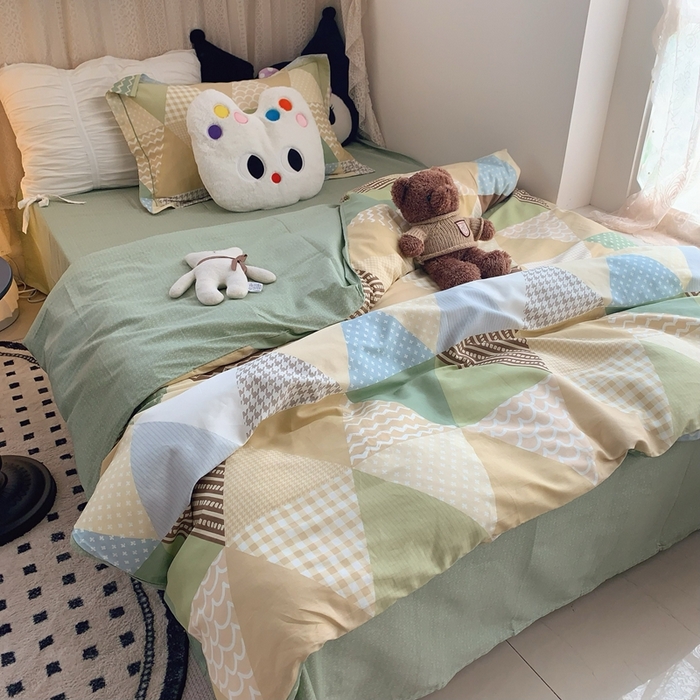 91家纺网 家纺一手货源 找家纺 莱豫家纺 2025春夏新款学生季全棉纯棉印花上下铺三件套学生宿舍三件套 云峰绿