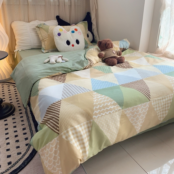 91家纺网 家纺一手货源 找家纺 莱豫家纺 2025春夏新款学生季全棉纯棉印花上下铺三件套学生宿舍三件套 云峰绿