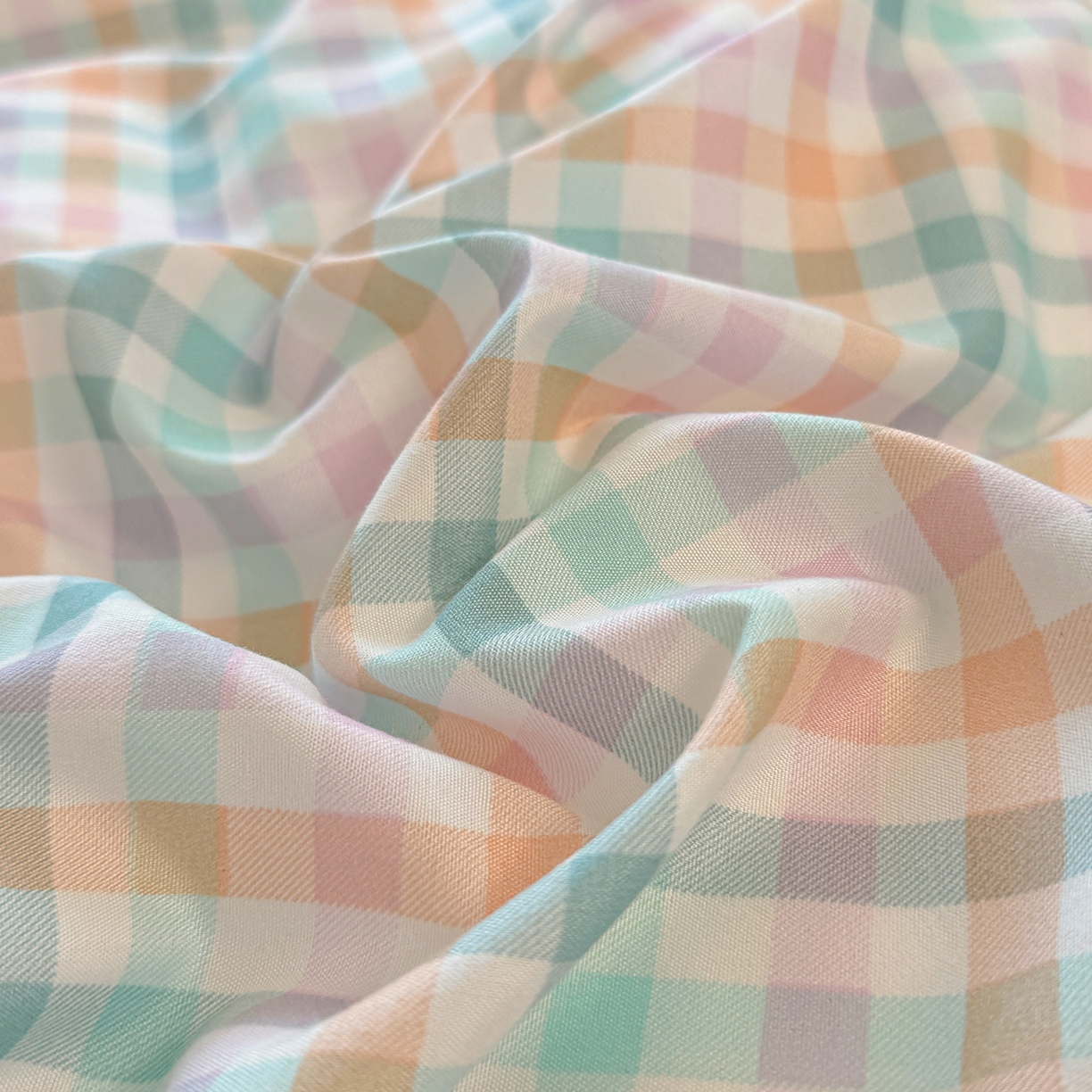 91家纺网 家纺一手货源 找家纺 十一家居2025年新款ins风A类亲肤水洗棉学生宿舍三件套——悸动系列 糖果小格+海青蓝