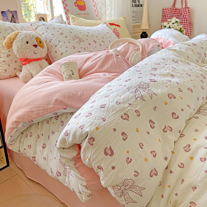 91家纺网 家纺一手货源 找家纺 布可家纺 2025新款水洗棉时尚印花四件套 爱心豹纹