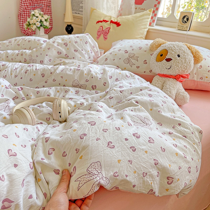 91家纺网 家纺一手货源 找家纺 布可家纺 2025新款水洗棉时尚印花四件套 爱心豹纹