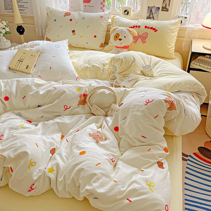 91家纺网 家纺一手货源 找家纺 布可家纺 2025新款水洗棉时尚印花四件套 饼干熊