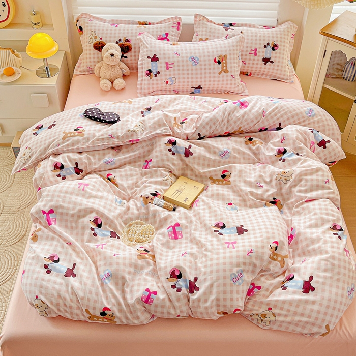 91家纺网 家纺一手货源 找家纺 布可家纺 2025新款水洗磨毛时尚印花四件套 格子小狗