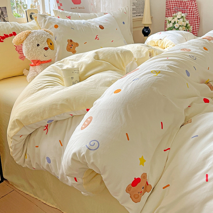 91家纺网 家纺一手货源 找家纺 布可家纺 2025新款水洗棉时尚印花四件套 饼干熊