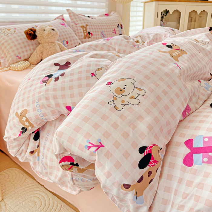 91家纺网 家纺一手货源 找家纺 布可家纺 2025新款水洗磨毛时尚印花四件套 格子小狗