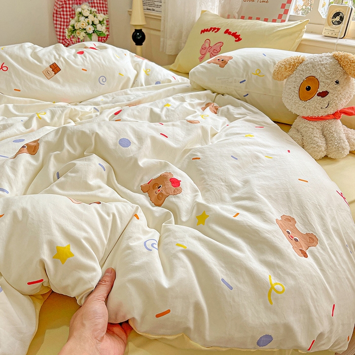 91家纺网 家纺一手货源 找家纺 布可家纺 2025新款水洗棉时尚印花四件套 饼干熊