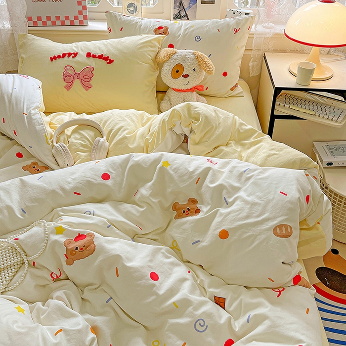 91家纺网 家纺一手货源 找家纺 布可家纺 2025新款水洗棉时尚印花四件套 饼干熊