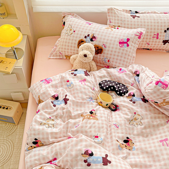 91家纺网 家纺一手货源 找家纺 布可家纺 2025新款水洗磨毛时尚印花四件套 格子小狗