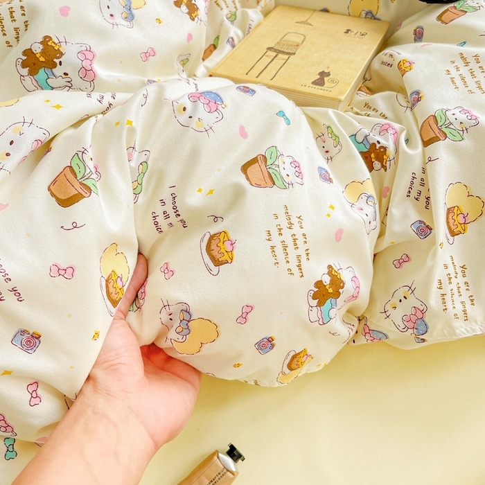 91家纺网 家纺一手货源 找家纺 布可家纺 2025新款水洗磨毛时尚印花四件套 猫咪日记