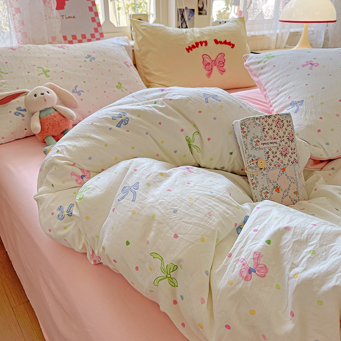 91家纺网 家纺一手货源 找家纺 布可家纺 2025新款水洗棉时尚印花四件套 少女日记