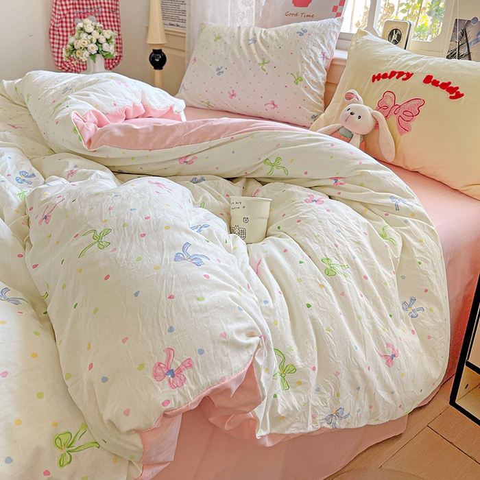 91家纺网 家纺一手货源 找家纺 布可家纺 2025新款水洗棉时尚印花四件套 少女日记