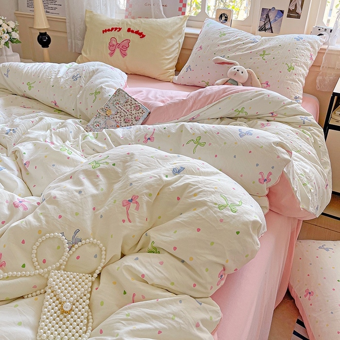 91家纺网 家纺一手货源 找家纺 布可家纺 2025新款水洗棉时尚印花四件套 少女日记