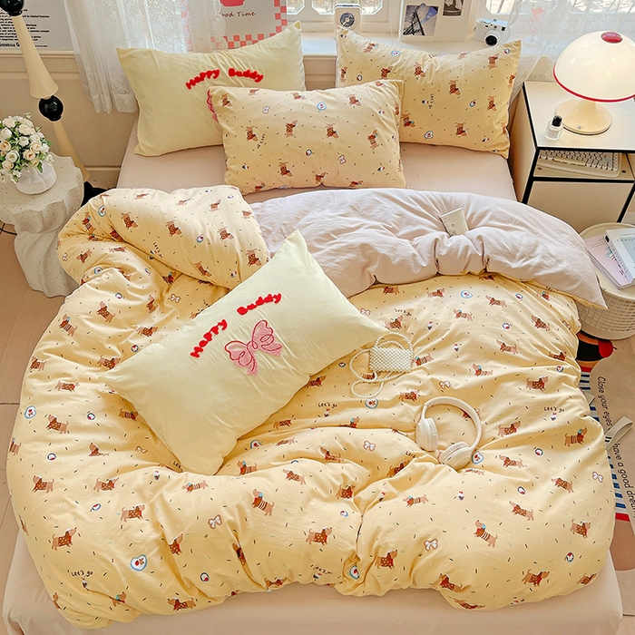 91家纺网 家纺一手货源 找家纺 布可家纺 2025新款水洗棉时尚印花四件套 小狗总动员