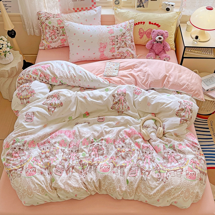 91家纺网 家纺一手货源 找家纺 布可家纺 2025新款水洗棉时尚印花四件套 小猫碎语