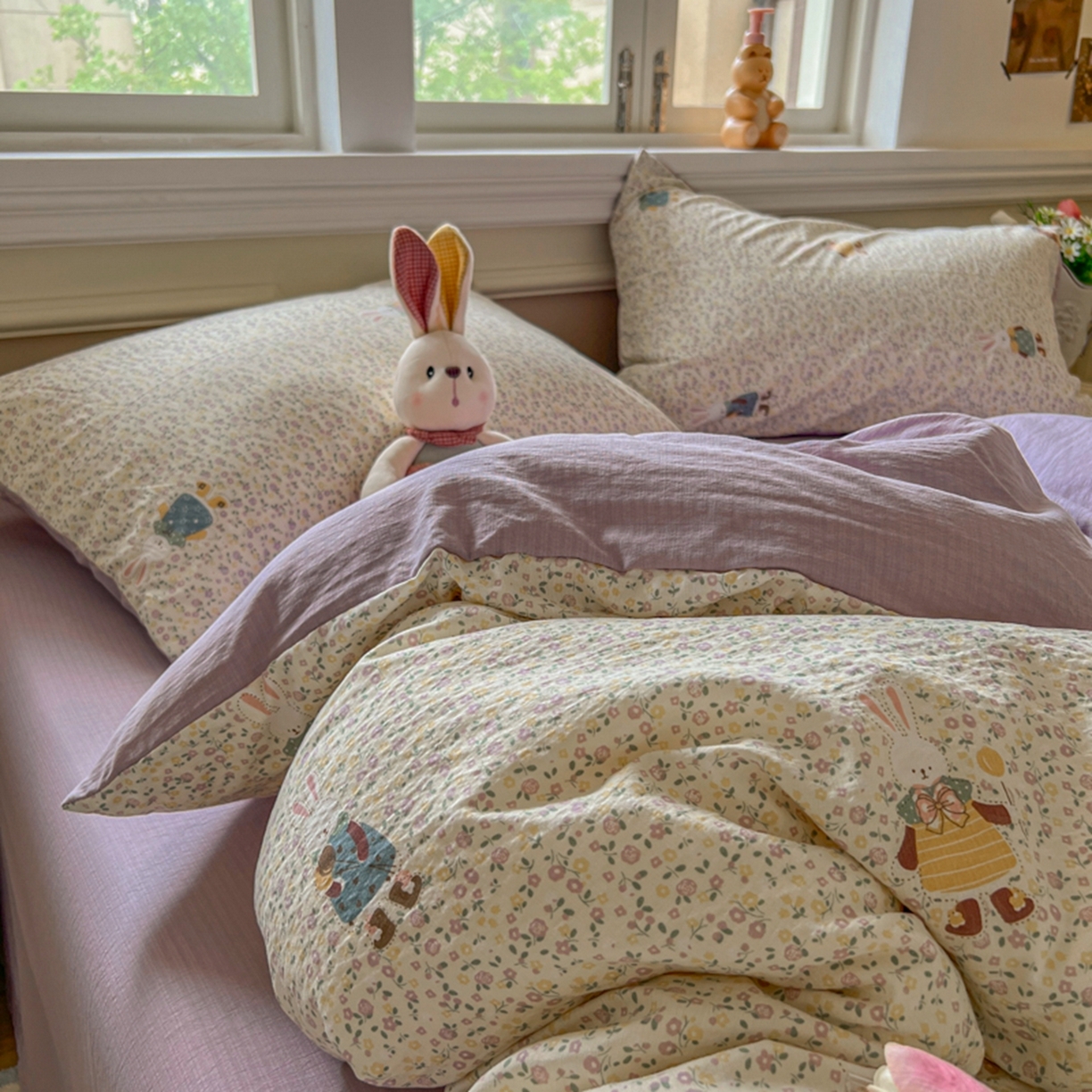 91家纺网 家纺一手货源 找家纺 妖妖家纺 2025新款云感双层纱四件套 花语兔