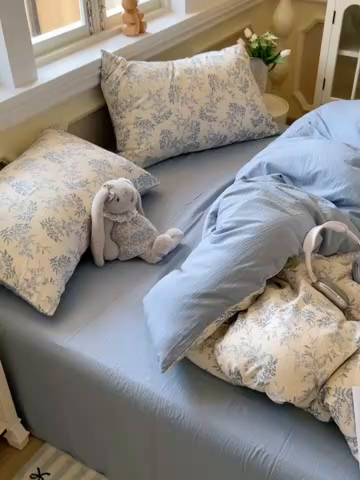 91家纺网 家纺一手货源 找家纺 妖妖家纺 2025新款云感双层纱四件套 兰亭叙