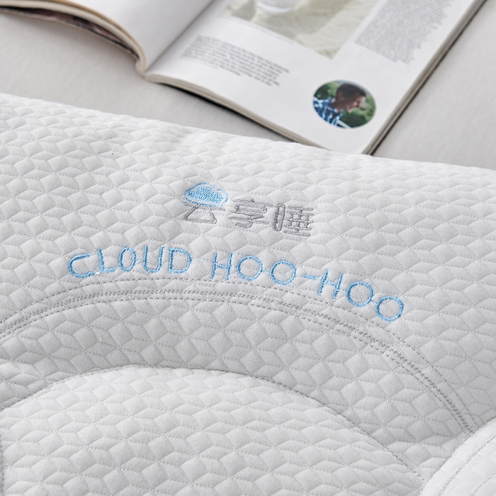 91家纺网 家纺一手货源 找家纺 蝶飞舞 2025新款针织云端享睡枕头枕芯分区护颈椎助睡眠枕芯 灰色 48*74cm