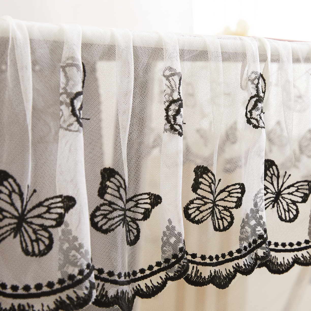 91家纺网 家纺一手货源 找家纺 （总）爱上家居 2025新款学生蚊帐花边款