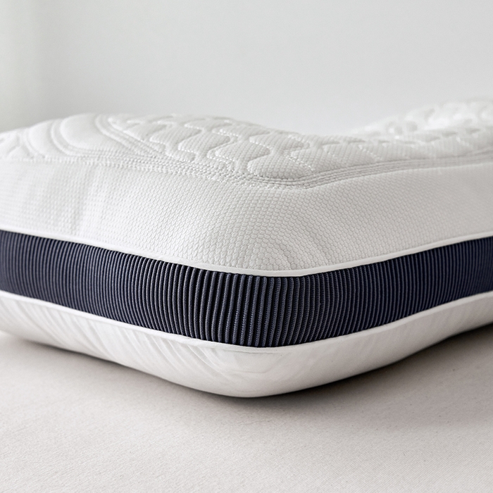 91家纺网 家纺一手货源 找家纺 蝶飞舞 2025新款5D悬浮酒店护颈助眠枕头枕芯高档按摩枕 深蓝边 48*74cm