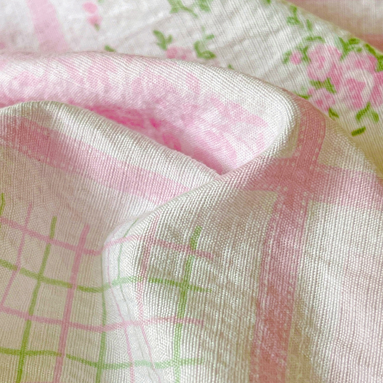 91家纺网 家纺一手货源 找家纺 娜娜 2025新款云感双层纱四件套 博洛花集