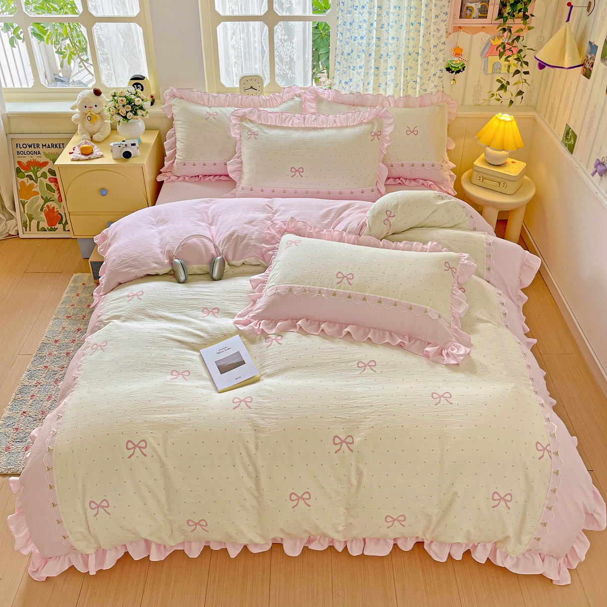 91家纺网 家纺一手货源 找家纺 娜娜 2025新款云感双层纱四件套 蝶轮粉语