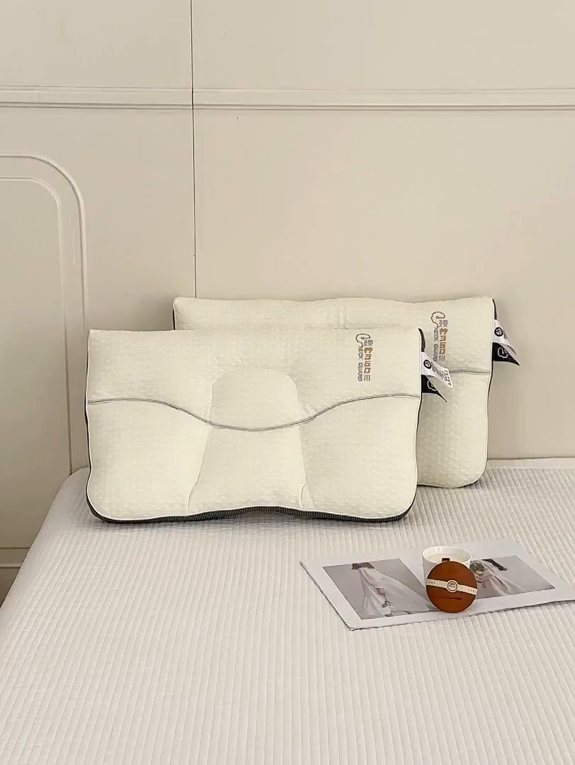 91家纺网 家纺一手货源 找家纺 （总）蝶飞舞 2025新款360护颈分区护颈枕头枕芯 保健枕牵引枕头