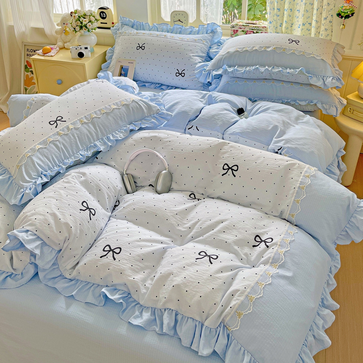 91家纺网 家纺一手货源 找家纺 娜娜 2025新款云感双层纱四件套 蓝蝶波雨