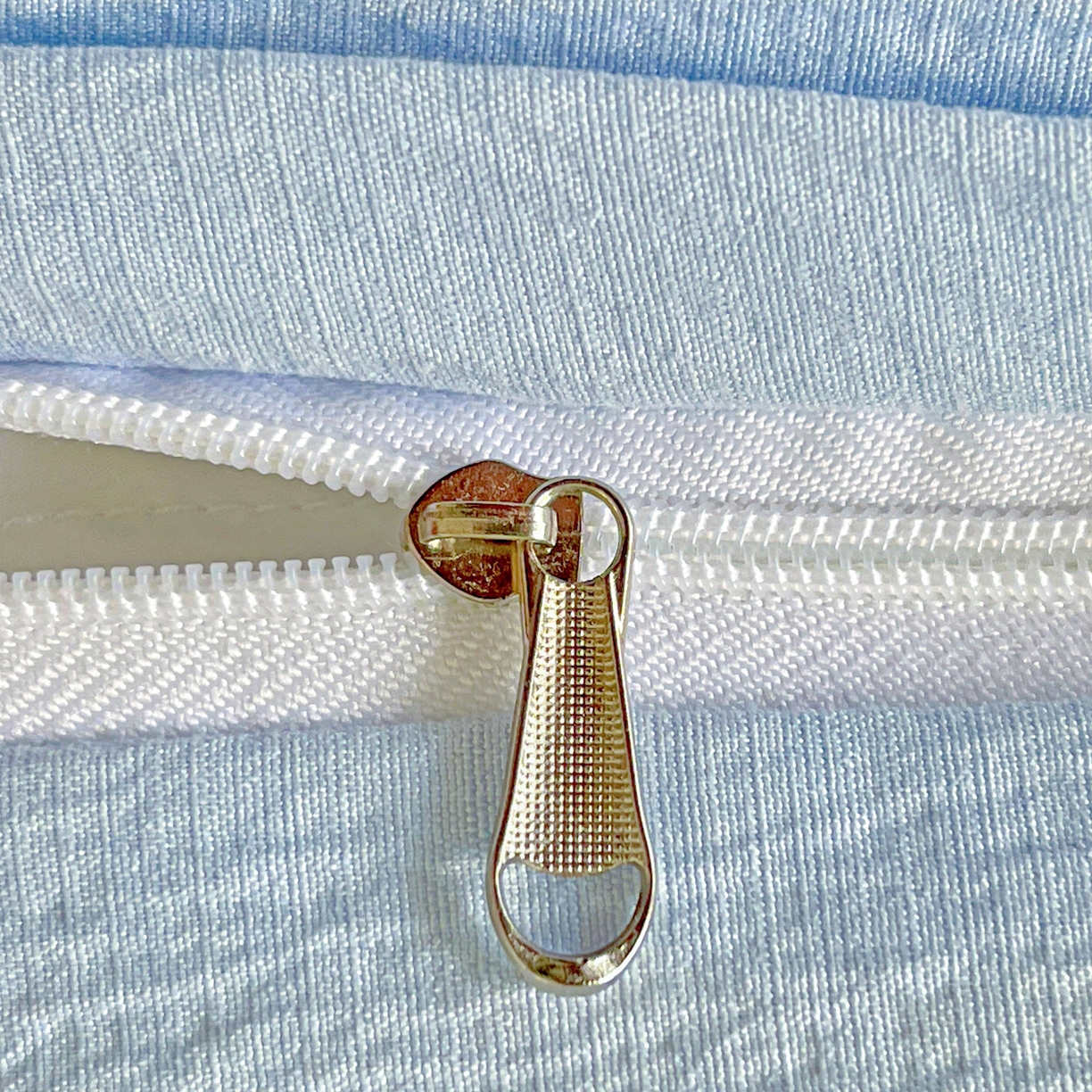 91家纺网 家纺一手货源 找家纺 娜娜 2025新款云感双层纱四件套 蓝蝶波雨