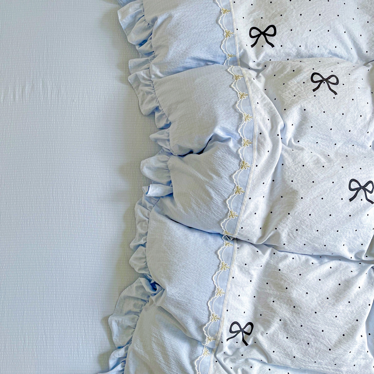 91家纺网 家纺一手货源 找家纺 娜娜 2025新款云感双层纱四件套 蓝蝶波雨