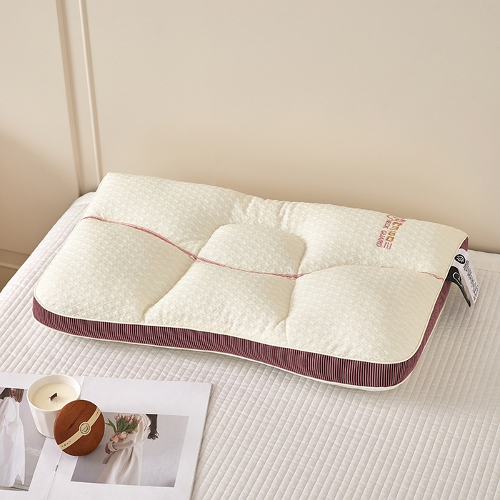 91家纺网 家纺一手货源 找家纺 蝶飞舞 2025新款360护颈分区护颈枕头枕芯 保健枕牵引枕头 360护颈枕-白紫 48*74cm