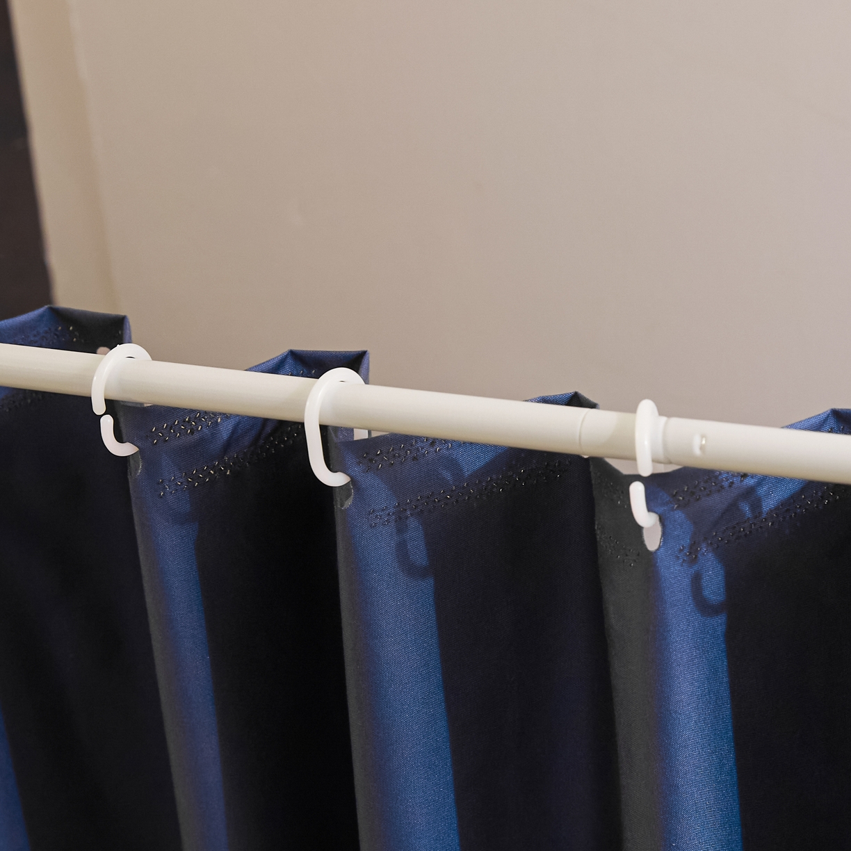 91家纺网 家纺一手货源 找家纺 爱上家居 2025新款学生蚊帐花边款 藏青