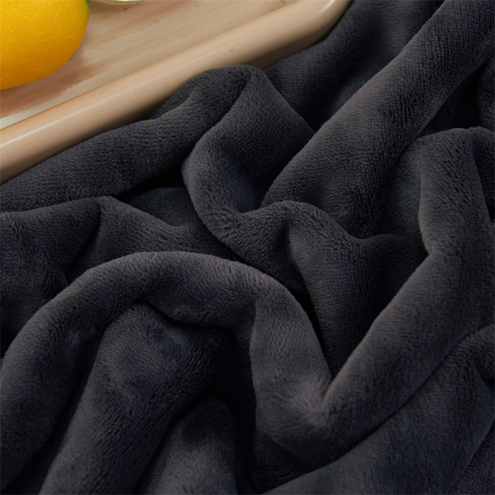 91家纺网 家纺一手货源 找家纺 （总）馨米莱家纺2025新款提花兔毛复合毯