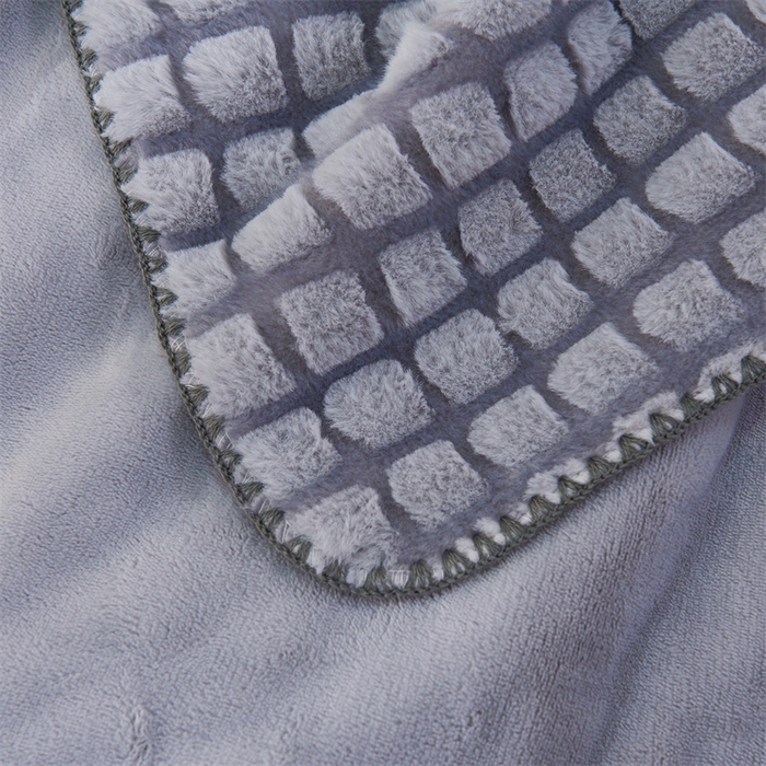 91家纺网 家纺一手货源 找家纺 馨米莱家纺2025新款提花兔毛复合毯 高级灰