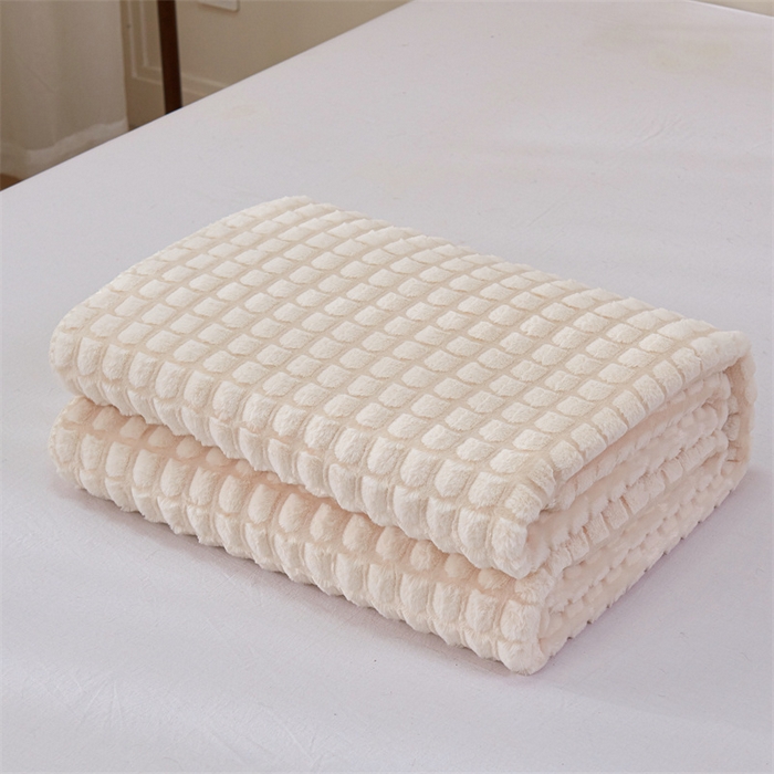 馨米莱家纺2025新款提花兔毛复合毯 米白色