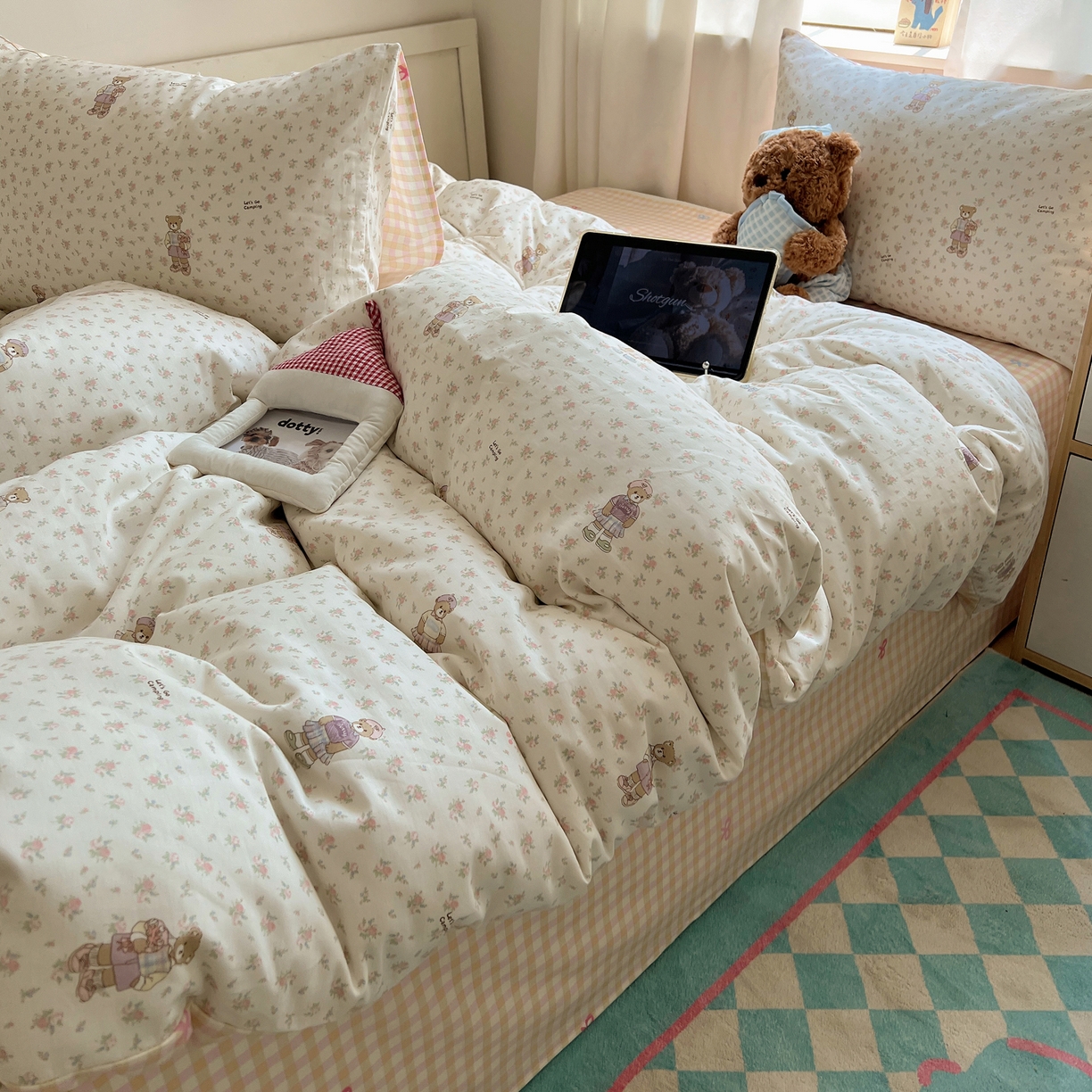 91家纺网 家纺一手货源 找家纺 （总）六巷胡同 2025新款INS卡通减龄可爱风全棉四件套（开学季系列）